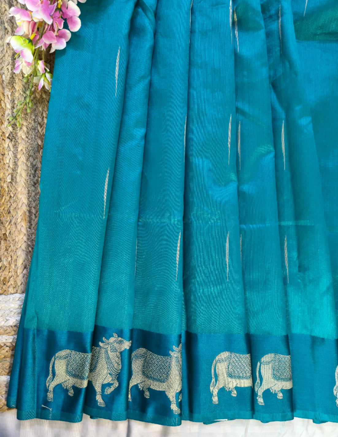 Neel Gokul Pichwai Saree