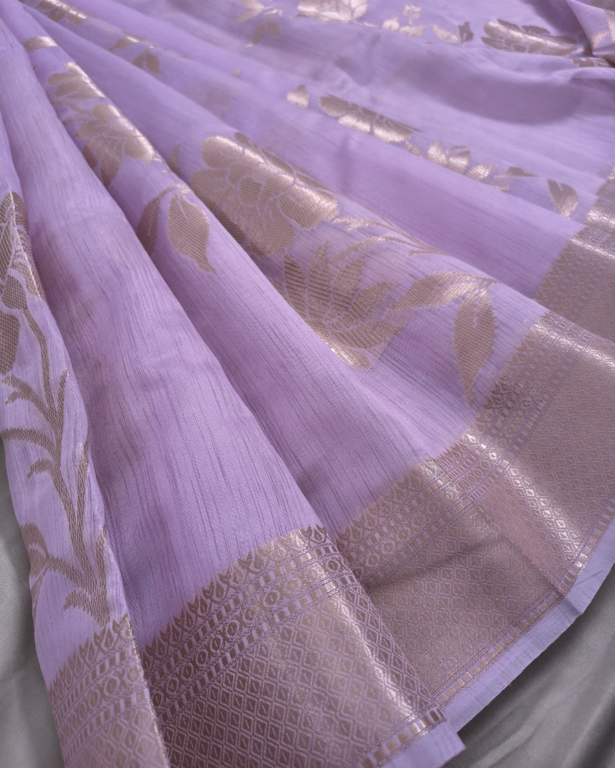 Lavender Zari Bloom Saree